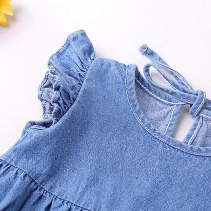 Imagem de Macacão de Algodão Denim para Bebê Menina - Sem Mangas, com Babado - Verão