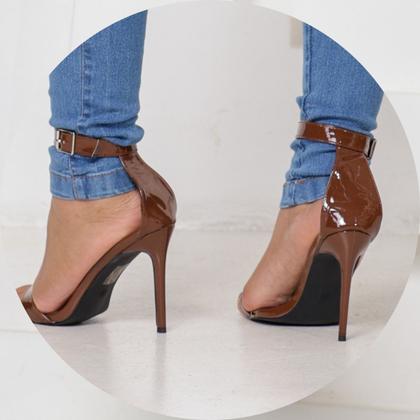 Imagem de Macacão Feminino Casual Skinny Lycra Manga Curta Jeans Botões Encapados