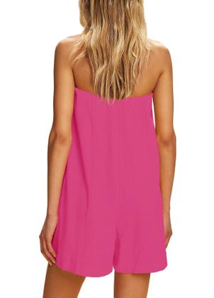 Imagem de Macacão feminino ReachMe curto sem alças rosa choque com bolsos