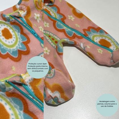 Imagem de Macacão Inverno Soft com zíper e  pezinho Bebê 3 a 12 meses