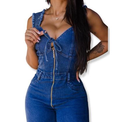 Imagem de Macacão jeans feminino com elastano e alça com elastec lavagem escura 
