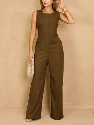 Imagem de Macacão Longo Feminino com Design Amplo e Bolsos Elegantes