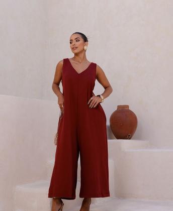 Imagem de Macacão Over Size Decote V em Moletom