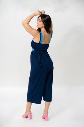 Imagem de Macacão pantacourt aviamento azul marinho