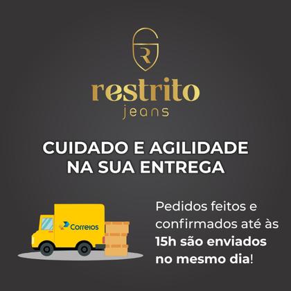 Imagem de Macacão Pantacourt Jeans Feminino sem Manga