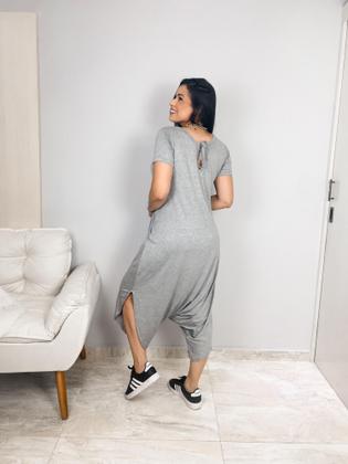 Imagem de Macacao saruel com bolso confortavel