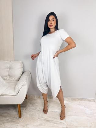 Imagem de Macacao saruel com bolso confortavel