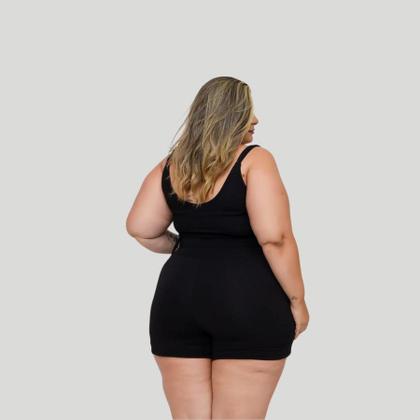 Imagem de Macaquinho Plus Size Curto Short Saia Alça C Cinto 0607
