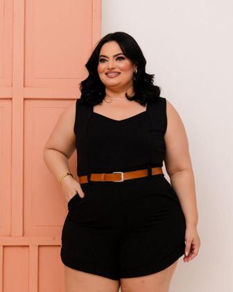 Imagem de Macaquinho Plus Size Feminino com Cinto 0448