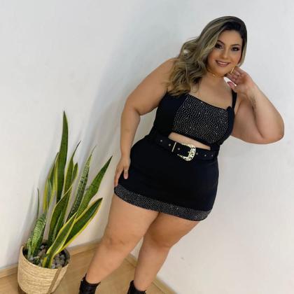 Imagem de Macaquinho Plus Size Short Saia Strass Moda Plus Size 0654