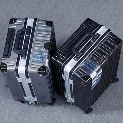 Imagem de Mala de Viagem Pequena de Bordo com Fechamento Antifurto e Cadeado 3 Segredos - Linha Madri