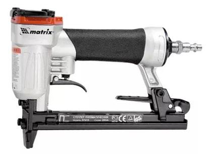 Mangueira Kit Engate Com grampeador + 5000 Grampos 10mm - MTX Imagem de Mangueira Kit Engate Com grampeador + 5000 Grampos 10mm