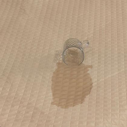 Imagem de MANTA IMPERMEÁVEL PARA SOFÁ RETRÁTIL E RECLINÁVEL DOIS LUGARES DE 1,20m COM PORTA COPOS