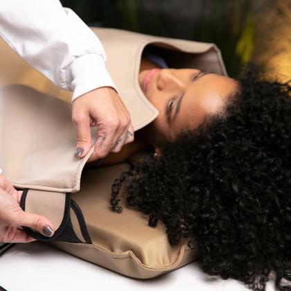 Imagem de Manta Térmica Para Estética Com Massagem Infra E Mag 220v
