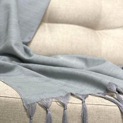 Imagem de Manta Xalé Protetora Para Sofá e Cama Lisa com 2 Capas Para Almofada