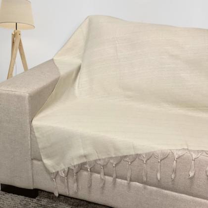 Imagem de Manta Xalé Protetora Para Sofá e Cama Lisa com 2 Capas Para Almofada