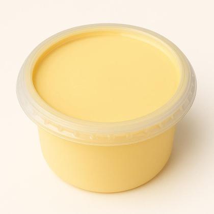 Imagem de Manteiga De Leite 100% Pura Com Sal - 2 Potes Com 500g