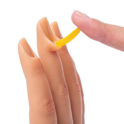 Imagem de Mão de Silicone para Treino de Unhas Acrílicas - Modelo de Prática