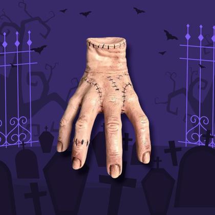 Imagem de Maozinha Família Addams Wandinha Vandinha Mao Decoração Fest