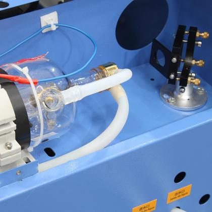 Imagem de Máquina CNC Router Laser Corte e Gravação Sensor Fluxo de Água 90x60cm 100w Mesa Fixa