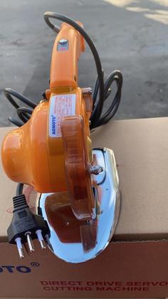 Imagem de Máquina De Cortar Tecidos Direct Drive Disco 200w-bivolt