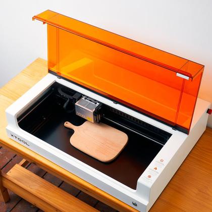 Imagem de Máquina de Corte e Gravação a Laser Diodo 10w xTool S1 - Gravadora a Laser de Tencnologia Inovadora a Alta Precisão