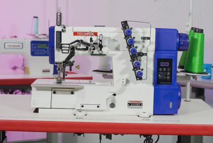 Imagem de Máquina de Costura Galoneira Plana 6000rpm.220v