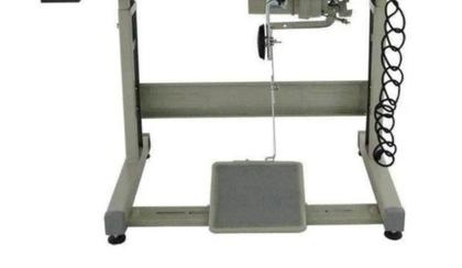 Imagem de Máquina De Costura Industrial Reta Megamak +50 Agulhas