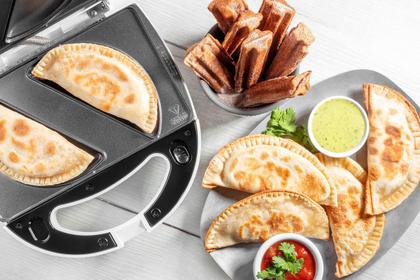 Imagem de Máquina de fazer empanadas e churros CucinaPro com 4 pratos