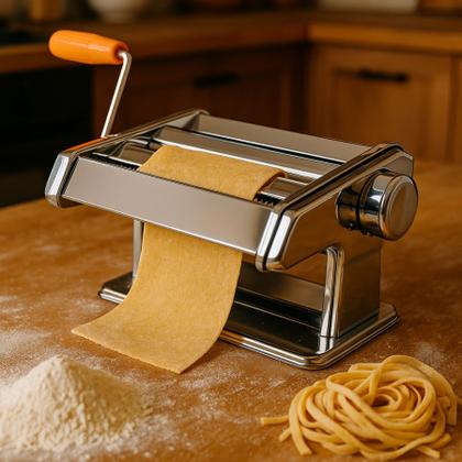 Imagem de Máquina de Macarrão Manual Inox 3 em 1 Lasanha Talharim e Espaguete