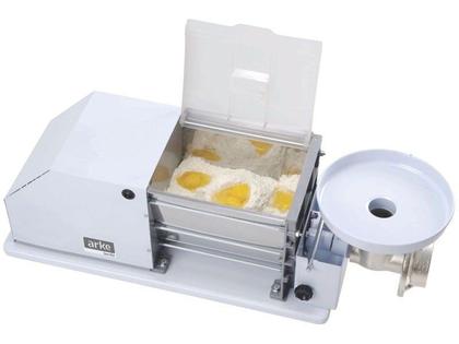 Imagem de Máquina de Massa Caseira Laminador Macarrão Espaguete Moedor Carne Sovadeira Multifuncional Bivolt
