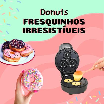 Imagem de Máquina De Mini Donuts Deliciosas Rosquinhas No Café Da Manhã