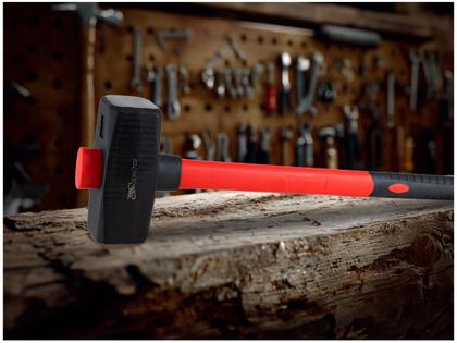 Imagem de Marreta Quadrada com Cabo de Fibra Emborrachado