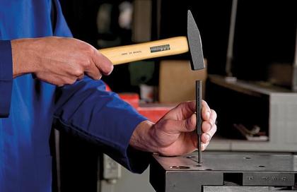 Imagem de Martelo Pena Cabo Madeira 2.000 G 400012 Tramontina