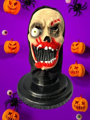Imagem de Máscara Caveira Podre de látex com Capuz Festa Fantasia