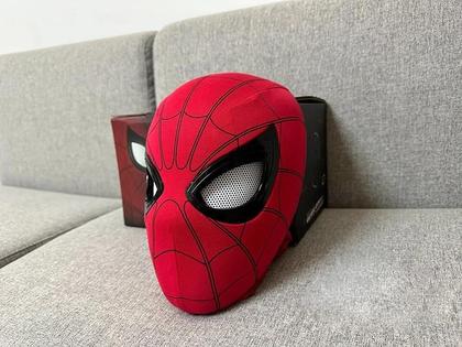 Imagem de Máscara de Homem-Aranha Recarregável - Capacete com Olhos Removíveis para Cosplay