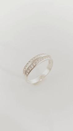 Imagem de Meia Aliança Aparador De Prata 925 Com Aplique De Ouro 14 K E Zircônias