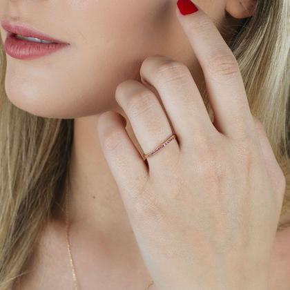 Imagem de Meia Aliança em Ouro 18K com Rubis - AU1296