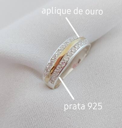 Imagem de Meia Aliança em Prata 925 com Aplique de Ouro