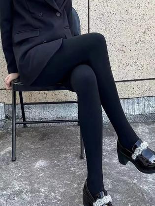 Imagem de Meia Calça Com Pé Flanelada Térmica Frio Inverno Feminina