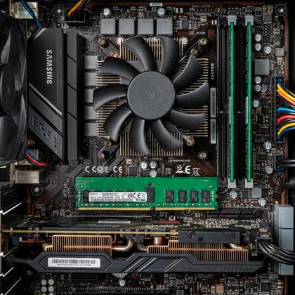 Imagem de Memoria 16Gb Ddr4 2666 Cl19 1.2V ECC Registrado Servidor M393A2K40BB2-CTD6Q Samsung