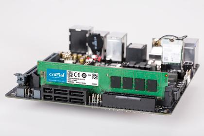 Memória Crucial 8GB DDR4 2133 MHz PC4-17000 288 pinos - Memória
