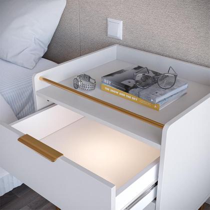 Imagem de Mesa de Cabeceira Yves 2 GV Off White e Dourada