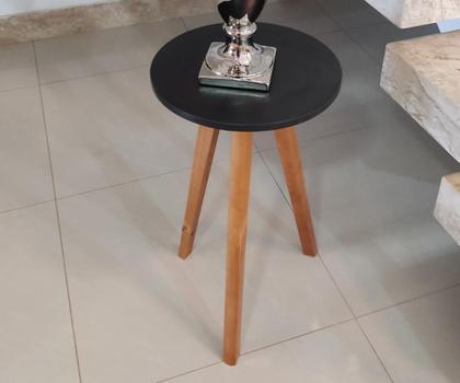 Imagem de Mesa de Canto e Apoio Lateral Eiffel Preta