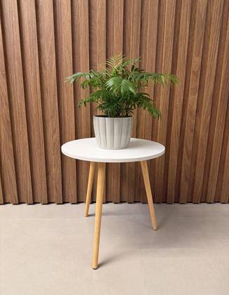 Imagem de Mesa de canto redonda apoio pes palito sala luxo