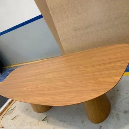 Imagem de Mesa de Jantar Cone orgânica Oval 160x90 cm com 2 Base Freijó Tampo Freijó