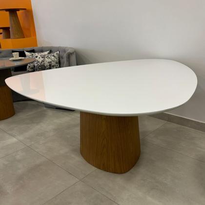 Imagem de Mesa de Jantar Cone Orgânica Tríon Redonda 90x93 cm Base Freijó com Tampo Laca