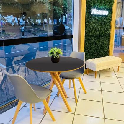 Imagem de Mesa de Madeira Redonda D70cm x A75cm - June