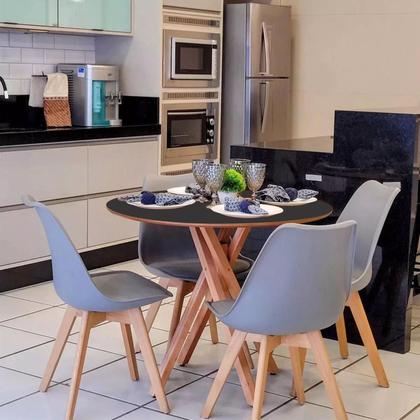 Imagem de Mesa de Madeira Redonda D70cm x A75cm - June