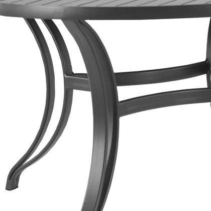 Imagem de Mesa em Alumínio com o Tampo Ripado de 1,40 Metros